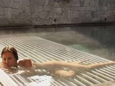 CE SURPRIZĂ! Mădălina Ghenea, într-o relaţie cu... 1 article_433998_1.jpg