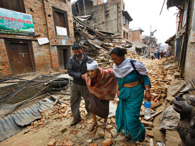 Cutremur în Nepal! Câțiva români au fost în pericol de moarte 1 article_434237_1.jpg