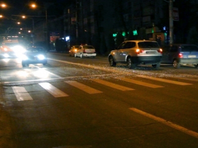 Medic rezident lovit pe trecerea de pietoni, alături de soție!!! 1 article_434310_1.jpg