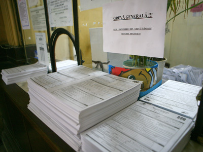 Salariații din administrația publică intră în grevă generală 1 article_434566_1.jpg