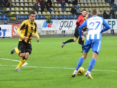 BRAȘOV. Oxigen. VICTORIE în 10 oameni la Craiova 1 article_434645_1.jpg