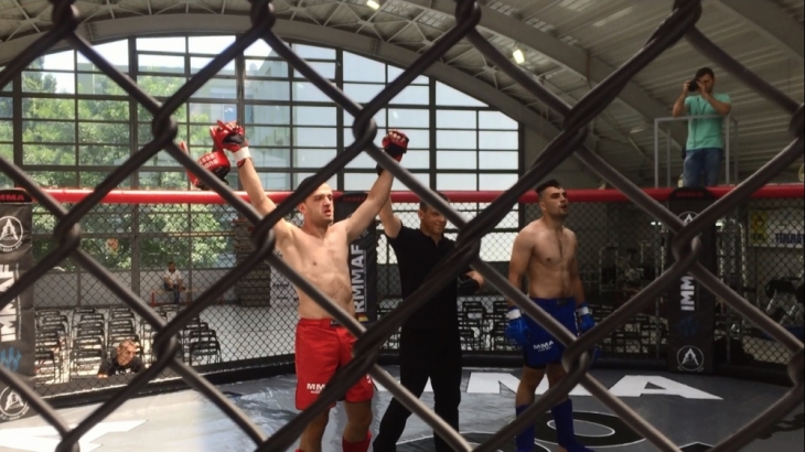 Brașoveanul Paul Butacu, unul dintre sportivii care va reprezenta România la Campionatele Mondiale de MMA pentru amatori 1 Untitled_187514.jpg