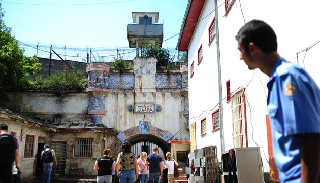 BRAŞOV. Se caută gardieni pentru Penitenciarul Codlea 1 inchisoare.jpg