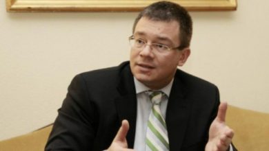 mihairazvanungureanu.jpg