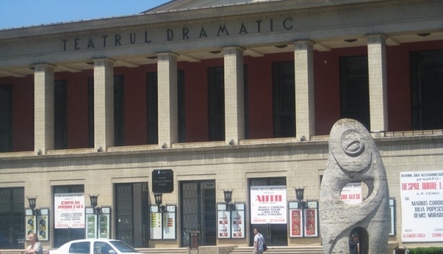 teatru_4.jpg