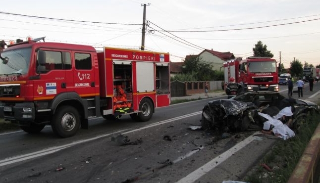 accident3morti_2.jpg