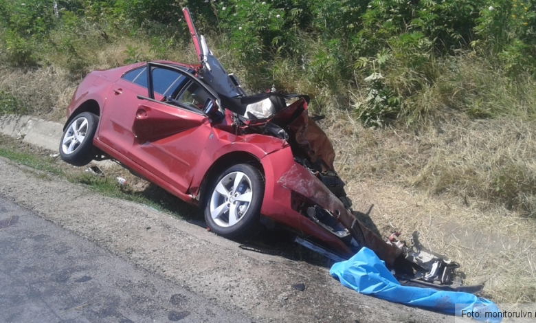 Update. O femeie A MURIT în accidentul de pe DN 2 (E 85)! 1 accidentdn2.jpg