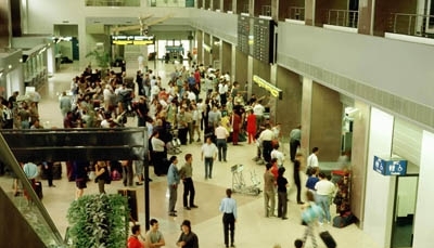 aeroportul-otopeni-pasageri.jpg