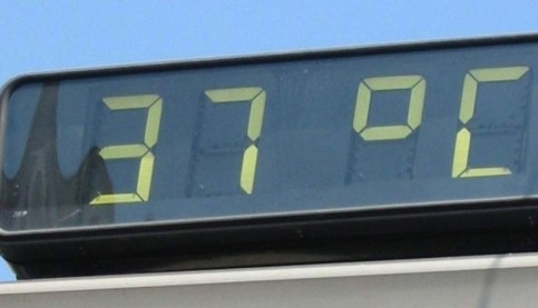Canicula - tot mai apăsătoare și la Brașov / Jumătate din țară, sub cod portocaliu 3 canicula_5.jpg