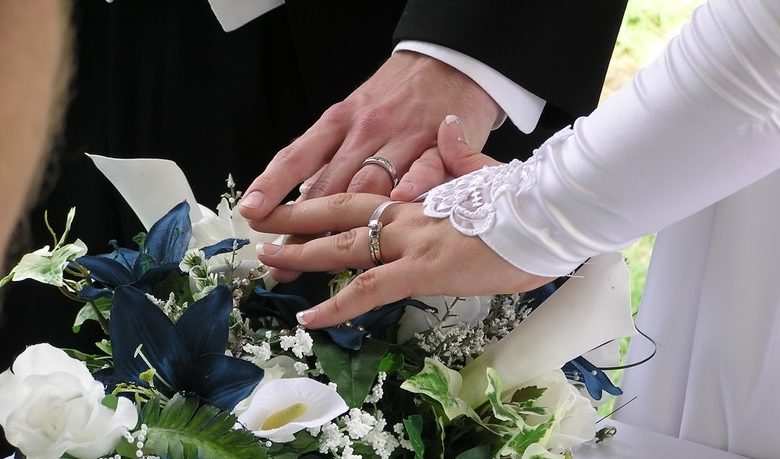 A TREIA OARĂ! O fostă gimnastă se căsătoreşte 1 casatorie1_2.jpg