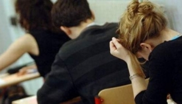 136.087 de candidaţi s-au înscris la prima sesiune a Bacalaureatului 1 examen.jpg