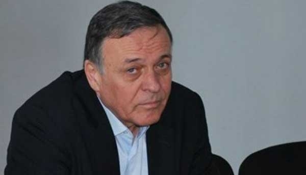 TATĂ LA 63 DE ANI. E un personaj important din arbitrajul românesc!!! 1 gheorghe-constantin.jpg