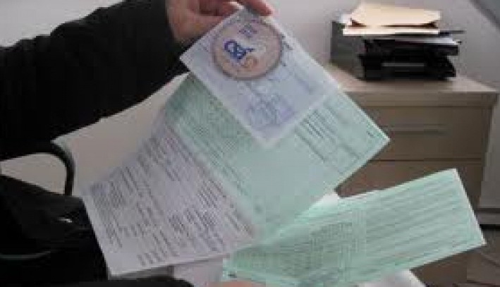 A prejudiciat zeci de persoane cu polițe de asigurare RCA și de locuințe 1 politeasigurare.jpg