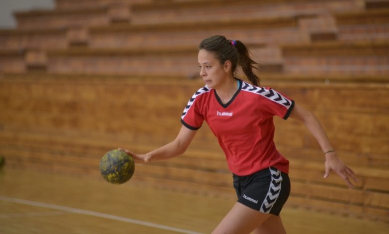 BRAȘOV. Sorina Târcă, cinci ani la Corona. Urmează Daria Bucur și Claudia Lăcătuș 1 sorinatirca-jpg2.jpg