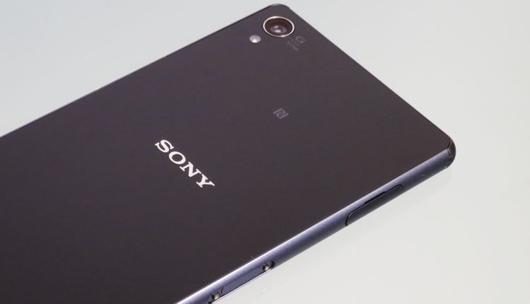 xperia-back-750x472.jpg