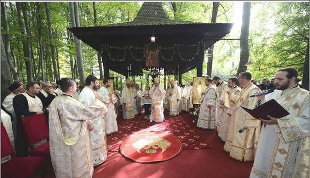 altaruldevarapatriarh.jpg