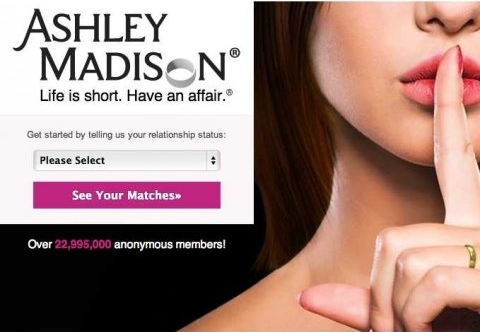 Au fost daţi de gol, în timp ce-şi înşelau soţii! 1 ashley-madison-site-png.jpg