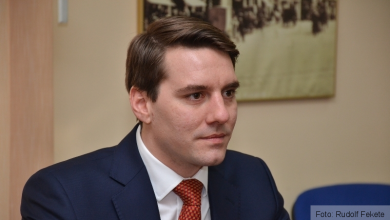 asrprintulnicolaeprefecturamar09.jpg