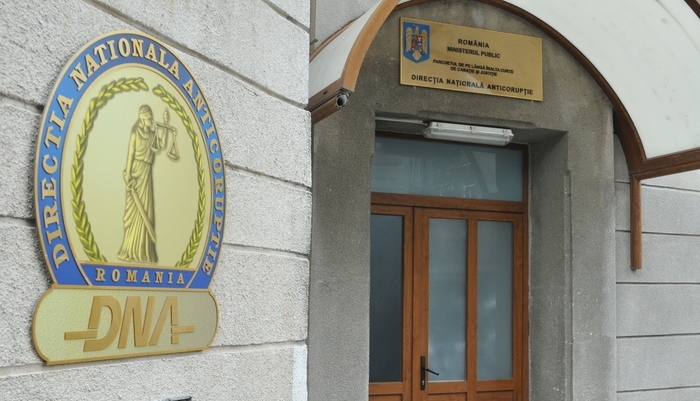 Percheziții DNA la patru spitale din Capitală 1 dna_2.jpg