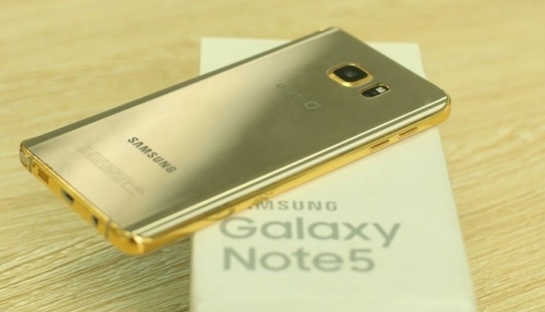 Samsung Galaxy Note 5 primeşte veşminte aurii 1 galaxy-note-5-gold-770x472_2.jpg