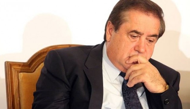 Creditorii a pus tunurile pe miliardarul Niculae 1 ioanniculae.jpg