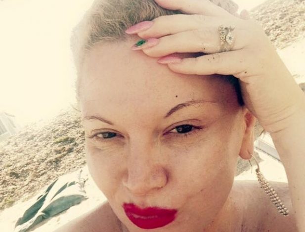 ȘOC. Oana Lis, topless!!! E și foarte bună la... pat!!! 1 lis1.jpg