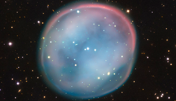 Fantoma unei stele muribunde a fost studiată de astronomi 1 nebuloasa2.png