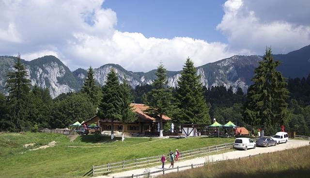 BRAȘOV. Woodfolk festival 1 predealcabanasecuilor.jpg