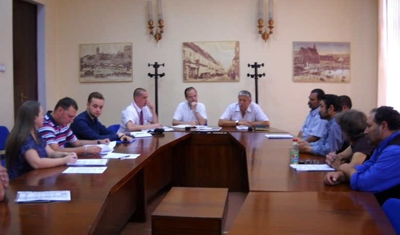 BRAŞOV. 500 de oameni riscă să ajungă în stradă 1 sedintaromicarierei.jpg