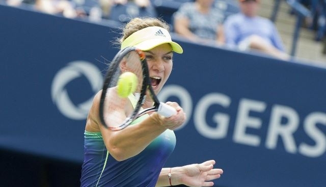 Meciul Simonei va începe de la ora.... 1 simona-halep-2015-rogers-cup-in-toronto-3rd-round-1.jpg