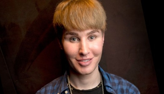 Sosia lui Justin Bieber a fost găsită moartă, într-o cameră de hotel 1 tobias.jpg
