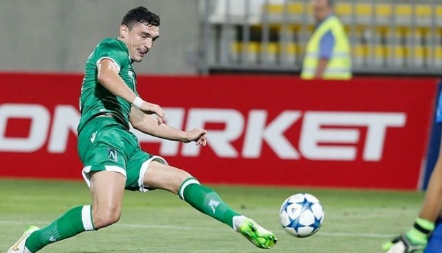 Claudiu Keșeru face furori 1 7_23.jpg
