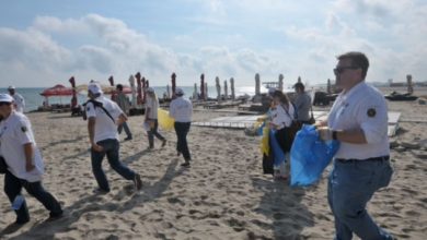 CoastalCleanup2015_194837.jpg