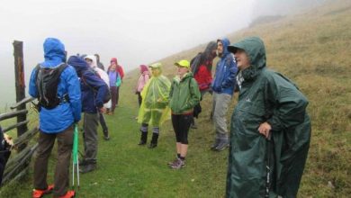Mai mulţi bolnavi şi medici au urcat 13 kilometri pe munte! 2 Muntele Sperantei_foto 1-1_195016.jpg