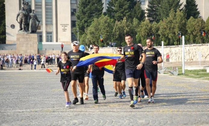 BRAŞOVENII sunt aşteptaţi să-i onoreze pe eroii militari 1 Stafeta Invictus start Bucuresti_193333.jpg