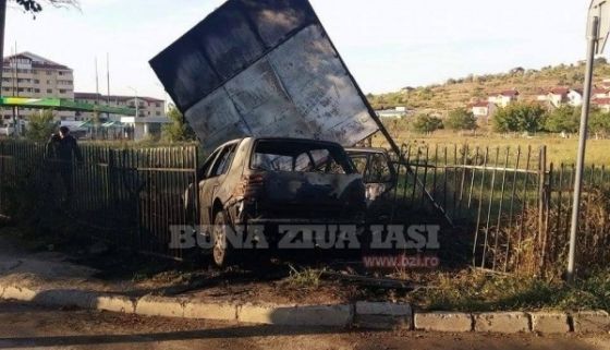I-a luat foc maşina, în urma unui accident rutier 1 accidentfoc.jpg