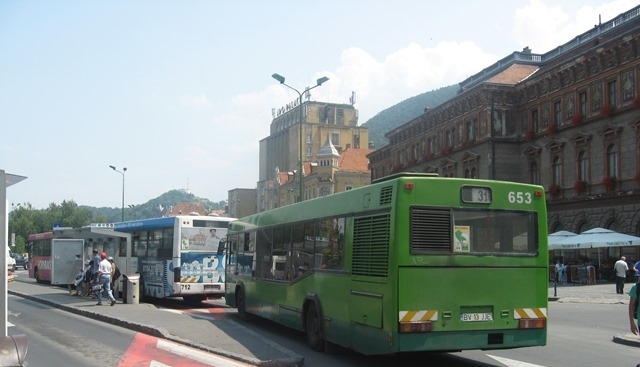 Folosirea transportului în comun spre serviciu, mai sănătoasă decât mersul pe jos sau cu bicicleta (STUDIU) 1 autobuzerat.jpg