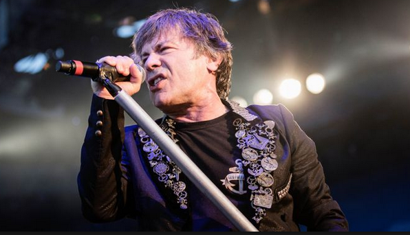 Bruce Dickinson, solistul trupei Iron Maiden:„Am făcut cancer la limbă din cauza sexului oral” 1 brucedickinson.png
