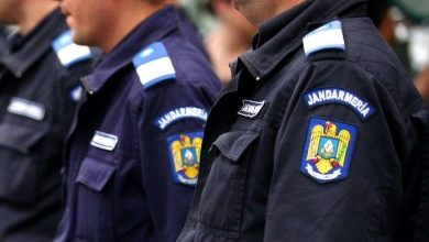 jandarmi2.jpg
