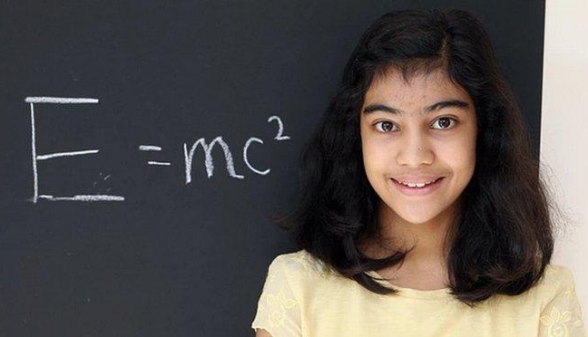 O fetiță de 12 ani, mai deșteaptă decât Stephen Hawking și Albert Einstein 1 lydiasebastian.jpg