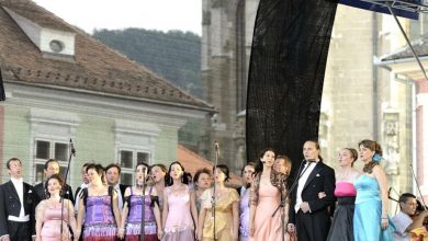 operapiatasfatului.jpg