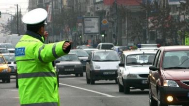 politisti-in-trafic-1-copy-29856000.jpg