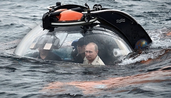 putinsubmarin.jpg