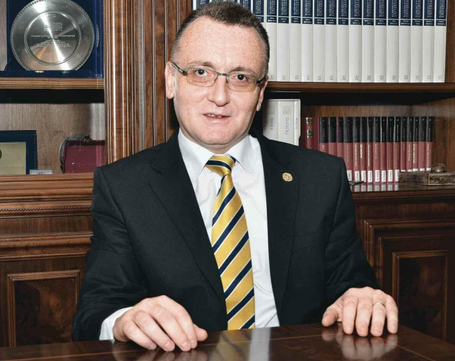 Ministrul Educației, Sorin Cîmpeanu: „3.500 de profesori nu au pregătirea necesară pentru a intra la clasă” 1 sorincmpeanu.png