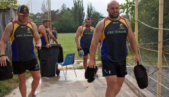„Stejarii”, vedete în L’Equipe!!! Ce a spus Mihăiță Lazăr înaintea partidei cu Franța?!... 1 stejari_4.jpg
