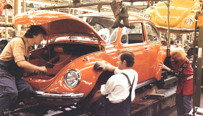 Volkswagen se prăbușește. Vânzările au scăzut cu 30%. Ancheta SUA continuă. Care este situația în România? 1 volkswagenolkswagen.png