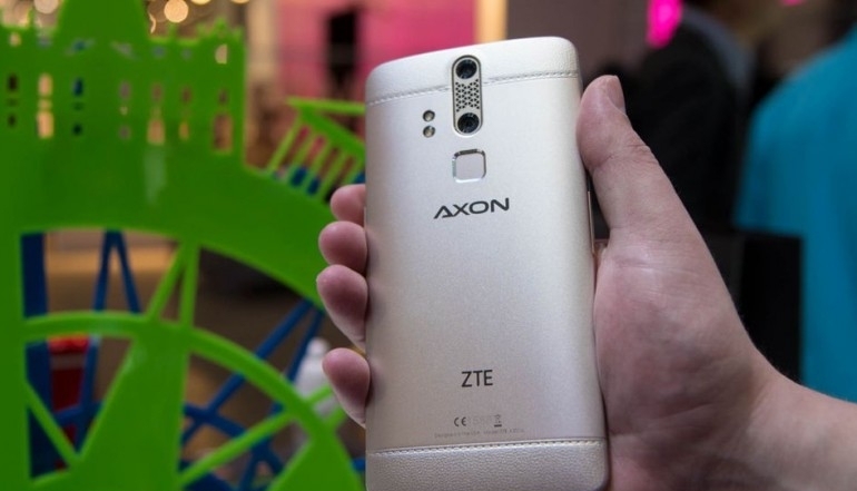 Elite, versiunea internaţională a lui Axon de la ZTE 1 zte-axon-elite-770x472.jpg