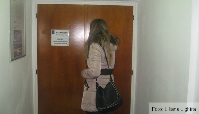 BRAŞOV. După Bursa absolvenţilor, s-au angajat de cinci ori mai mulţi „seniori” decât tineri ieşiţi de pe băncile şcolii 1 ajofmsomerigraffitilocuridemunca10.jpg