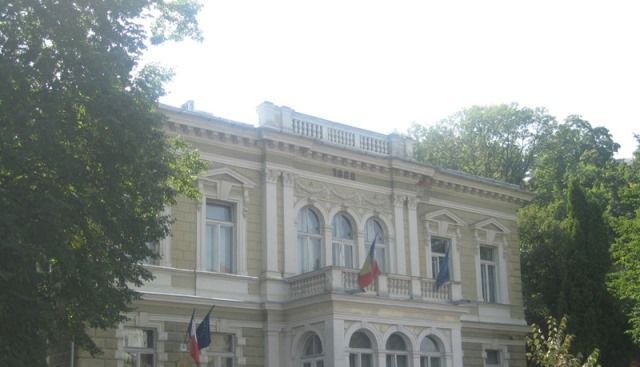 BRAȘOV. Eveniment literar 1 baiulescuoctombrie.jpg