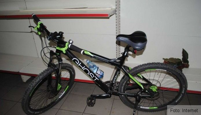 Bicicleta unei companii petroliere, scoasă la licitație 1 bicicleta-awa-700x420.jpg